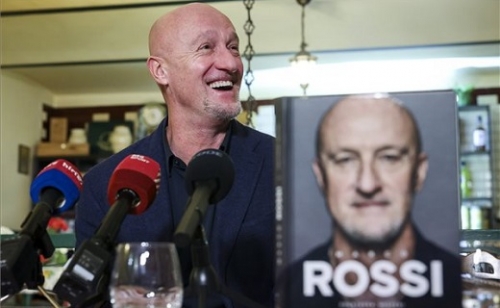 Könyv jelent meg Marco Rossiról