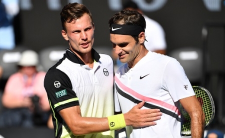 Két szettben kikapott Fucsovics Federertől