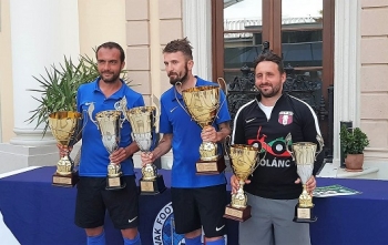Bacskai bronz-, csapatunk ezüstérmes, Podusil a legjobb szenior